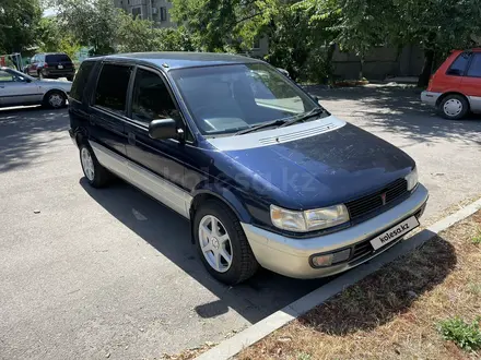 Mitsubishi Space Wagon 1997 года за 1 450 000 тг. в Алматы – фото 2