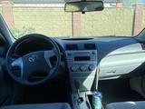 Toyota Camry 2011 года за 3 700 000 тг. в Актобе – фото 3
