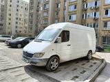 Mercedes-Benz Sprinter 2002 года за 5 200 000 тг. в Алматы – фото 2