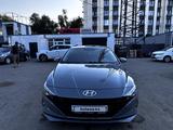 Hyundai Elantra 2022 года за 7 790 000 тг. в Алматы