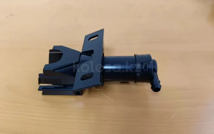 Форсунка омыватель фар на прадо 120 за 12 000 тг. в Алматы