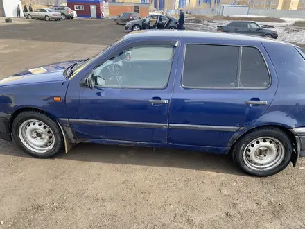 Volkswagen Golf 1992 года за 750 000 тг. в Актобе