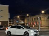 Kia Cerato 2014 года за 6 000 000 тг. в Атырау – фото 5