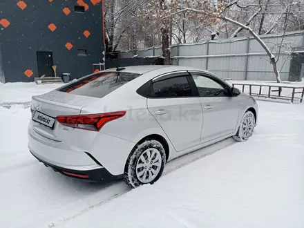 Hyundai Accent 2020 года за 6 990 000 тг. в Алматы – фото 8