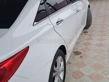 Hyundai Sonata 2010 года за 5 000 000 тг. в Актау – фото 2