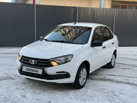 ВАЗ (Lada) Granta 2190 2020 года за 4 000 000 тг. в Семей