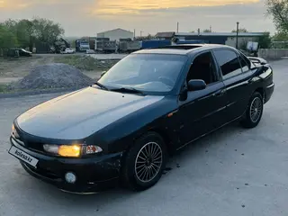Mitsubishi Galant