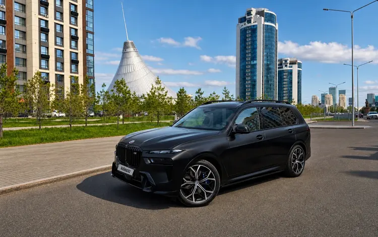 BMW X7 2022 годаүшін72 000 000 тг. в Астана