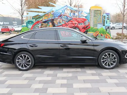 Hyundai Sonata 2021 года за 12 200 000 тг. в Алматы – фото 8