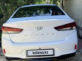 Hyundai Sonata 2022 года за 9 200 000 тг. в Алматы – фото 3