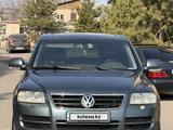 Volkswagen Touareg 2003 годаүшін4 000 000 тг. в Алматы