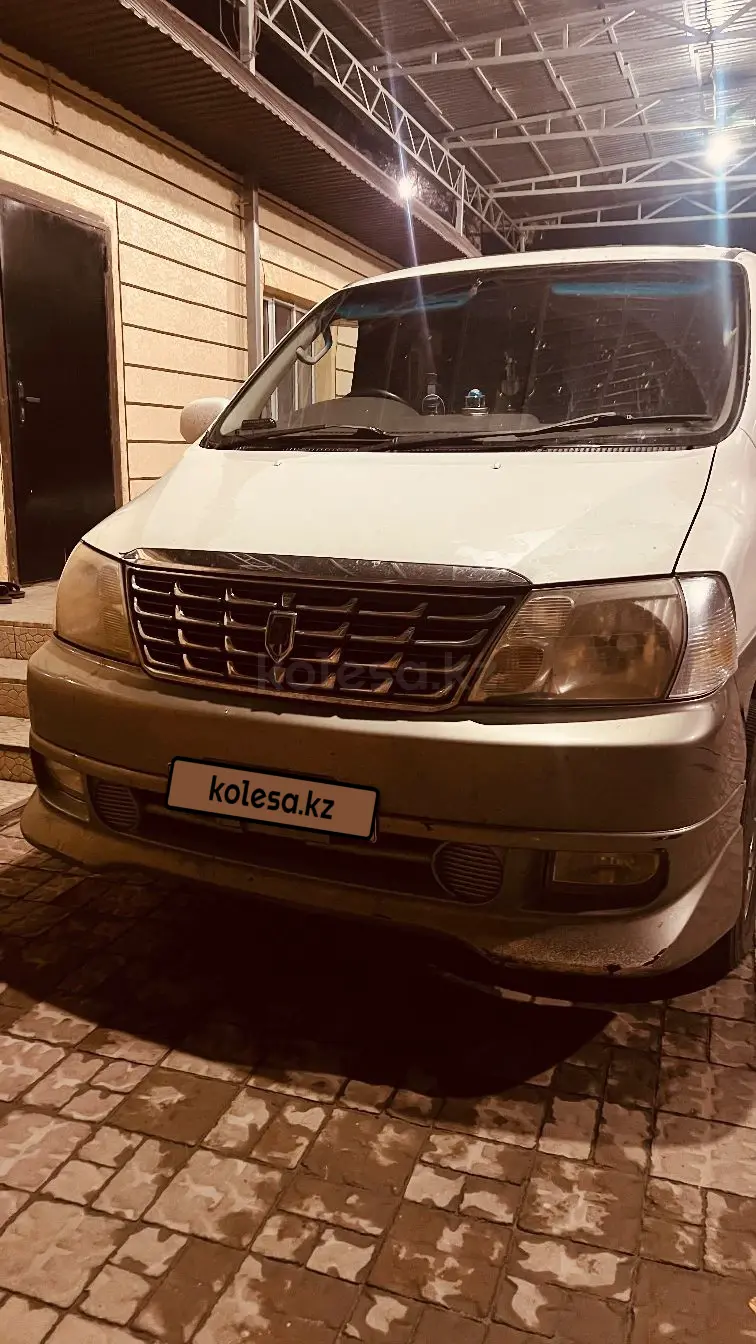 Toyota Grand HiAce, 2000