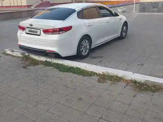 Kia K5, 2017