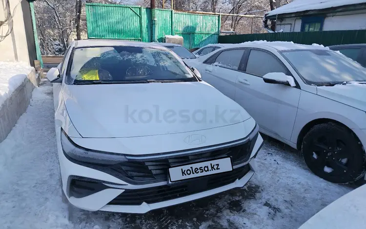 Hyundai Elantra 2024 годаүшін7 800 000 тг. в Алматы