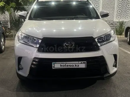 Toyota Highlander 2018 года за 19 500 000 тг. в Шымкент – фото 6