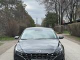 Hyundai Elantra 2022 года за 10 800 000 тг. в Алматы