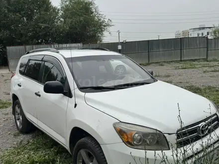 Toyota RAV4 2007 года за 4 950 000 тг. в Алматы – фото 2