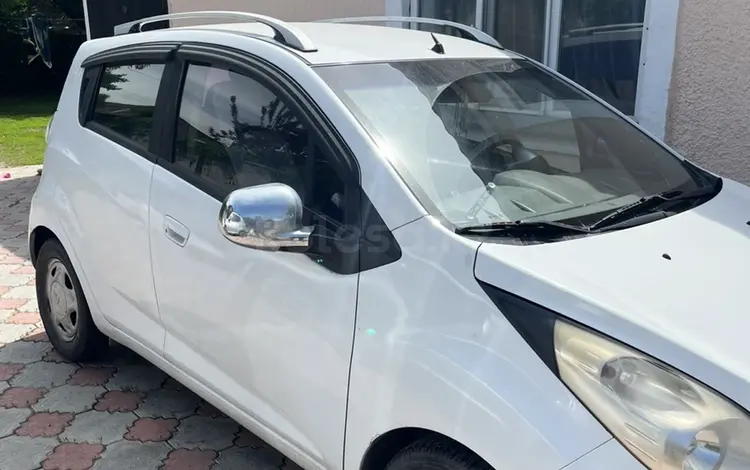 Chevrolet Spark 2011 года за 3 300 000 тг. в Алматы