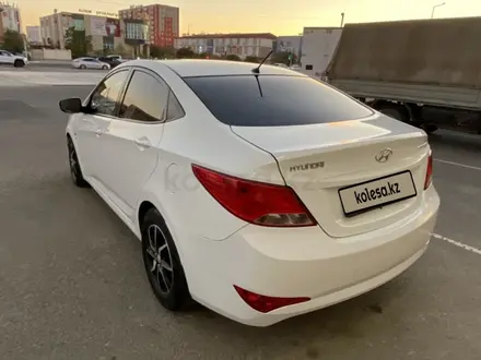 Hyundai Accent 2015 года за 5 300 000 тг. в Актау – фото 4