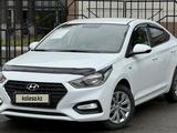 Hyundai Accent 2017 года за 6 900 000 тг. в Семей – фото 2