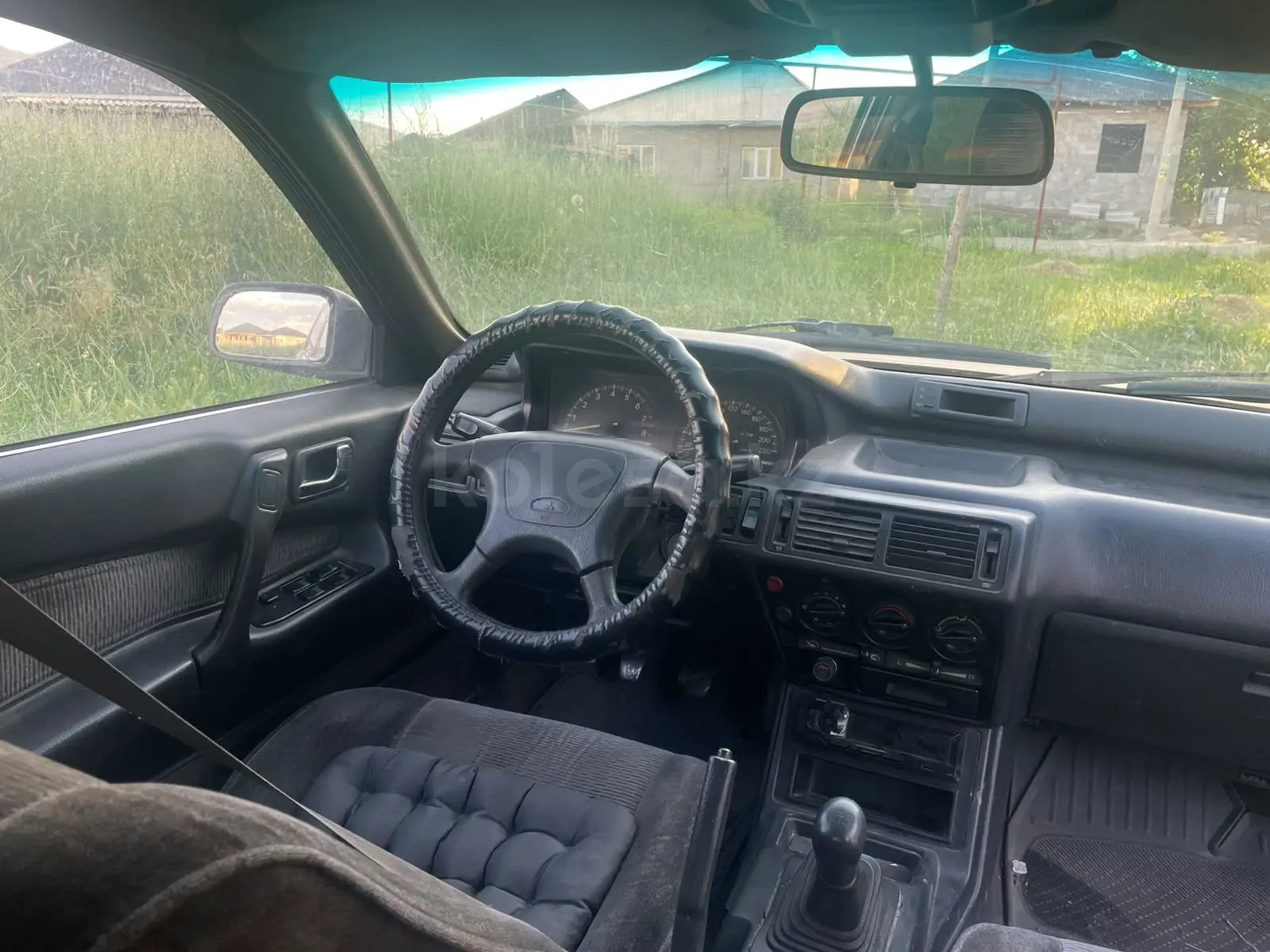 Mitsubishi Galant, 1992