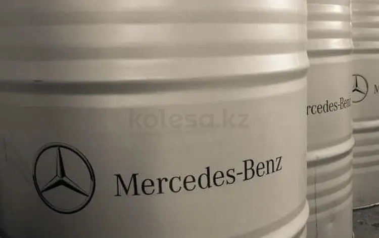 Оригинальное масло Mercedes-Benz 5w40 с допуском 229.5 за 6 500 тг. в Астана