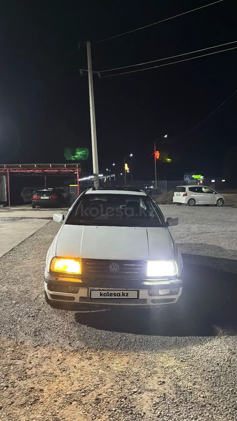 Volkswagen Vento, 1996