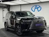 Lexus LX 700h Luxury+ 2025 годаfor73 000 000 тг. в Алматы