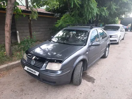 Volkswagen Jetta 2004 года за 2 400 000 тг. в Алматы – фото 2