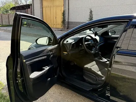 Hyundai Elantra 2018 года за 7 800 000 тг. в Шымкент – фото 15