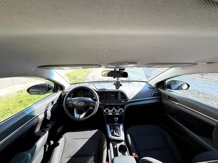 Hyundai Elantra 2018 года за 7 800 000 тг. в Шымкент – фото 8