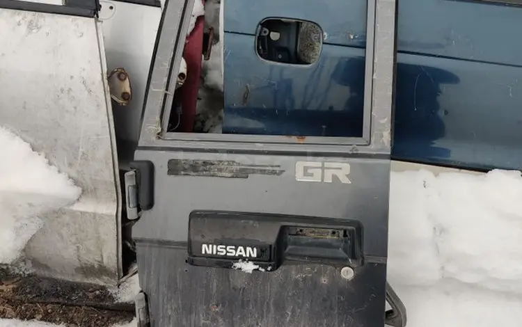 Дверь багажника левая Ниссан Патрол у60 Nissan Patrol Y60 за 10 000 тг. в Алматы