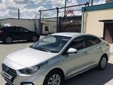 Hyundai Solaris 2017 года за 4 500 000 тг. в Актобе – фото 3