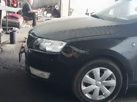 Skoda Rapid 2014 года за 3 300 000 тг. в Алматы