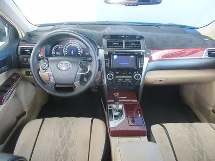 Toyota Camry 2013 года за 7 522 000 тг. в Шымкент – фото 9