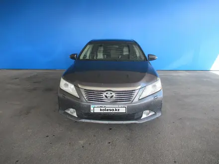 Toyota Camry 2013 года за 7 522 000 тг. в Шымкент