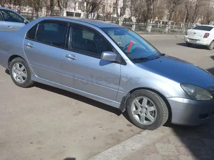 Mitsubishi Lancer 2003 года за 2 000 000 тг. в Караганда – фото 3