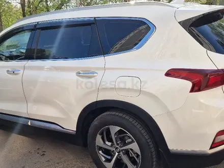 Hyundai Santa Fe 2021 года за 17 200 000 тг. в Павлодар – фото 9