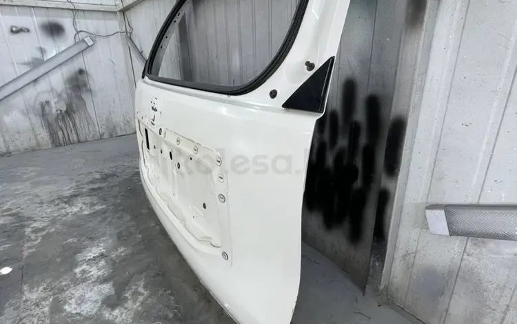 Крышка багажник за 170 000 тг. в Алматы