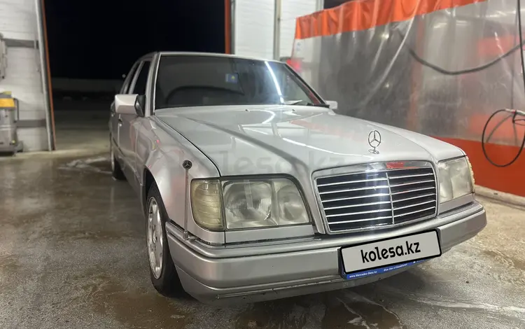 Mercedes-Benz E 320 1994 года за 2 400 000 тг. в Аягоз