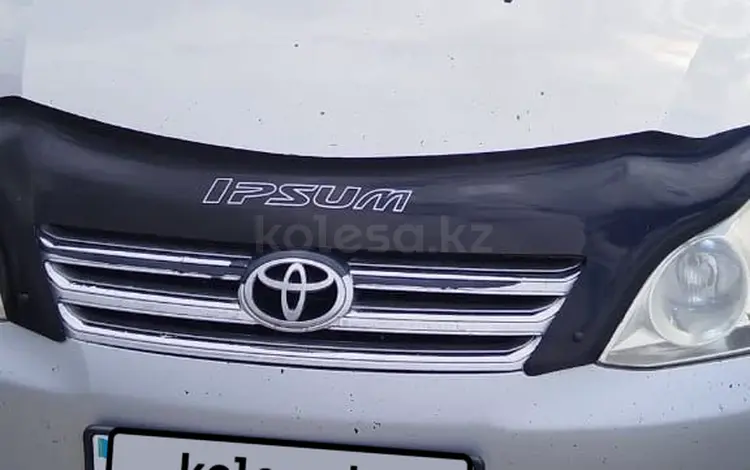 Toyota Ipsum 2004 года за 4 700 000 тг. в Атырау