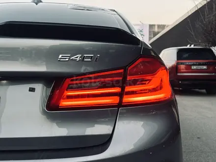 BMW 540 2018 года за 20 500 000 тг. в Алматы – фото 11