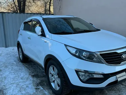 Kia Sportage 2012 года за 7 400 000 тг. в Актобе – фото 2
