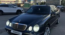 Mercedes-Benz E 320 2000 года за 3 810 000 тг. в Астана – фото 2