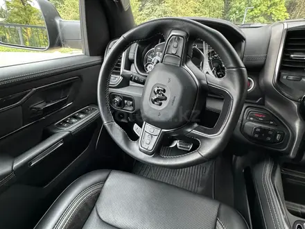 Dodge RAM 2021 года за 55 000 000 тг. в Алматы – фото 17