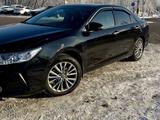 Toyota Camry 2017 годаfor12 600 000 тг. в Алматы – фото 4