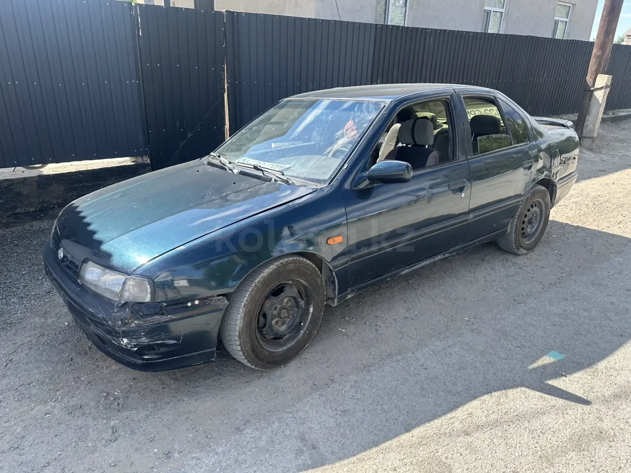 Nissan Primera, 1993
