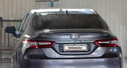 Toyota Camry 2017 года за 10 500 000 тг. в Актау – фото 4