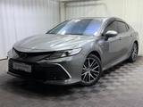 Toyota Camry Luxe 2023 года за 19 200 000 тг. в Алматы