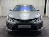 Toyota Camry Luxe 2023 года за 19 200 000 тг. в Алматы – фото 5